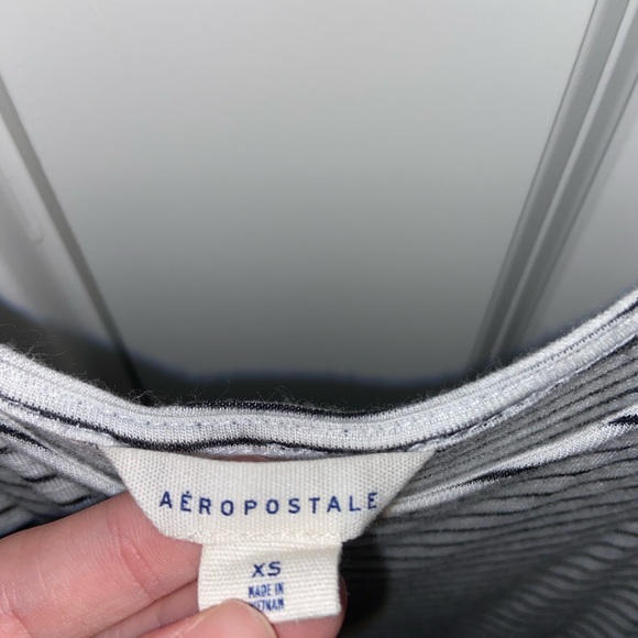 An adorable summer shirt! - Picture 2 of 2